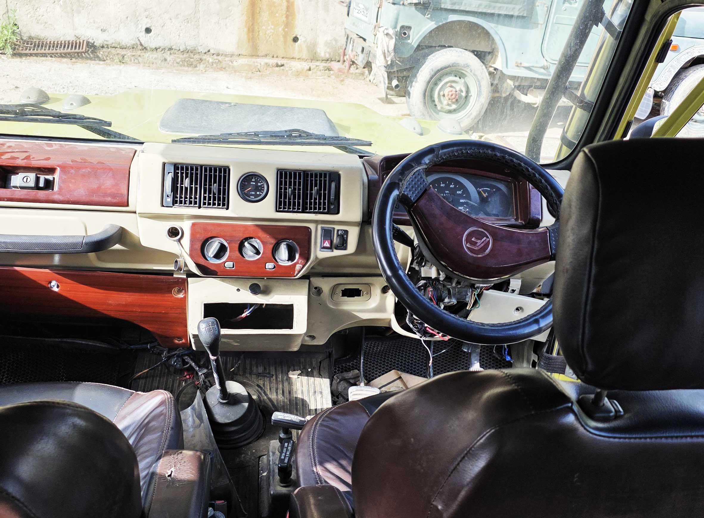 Goyal Motors Old Car